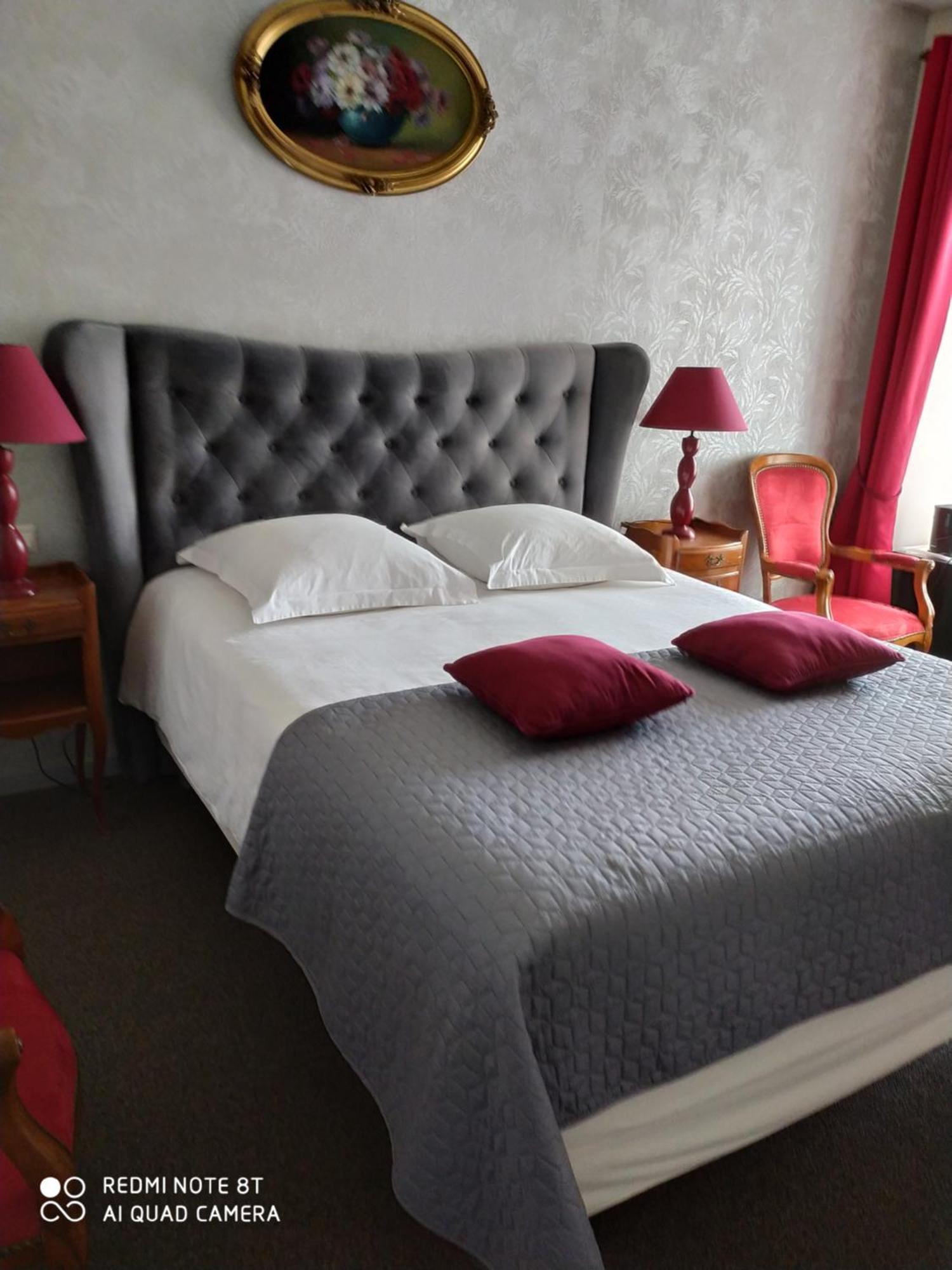 Saint-Thurial Manoir La Haie Chapeau B&B 외부 사진